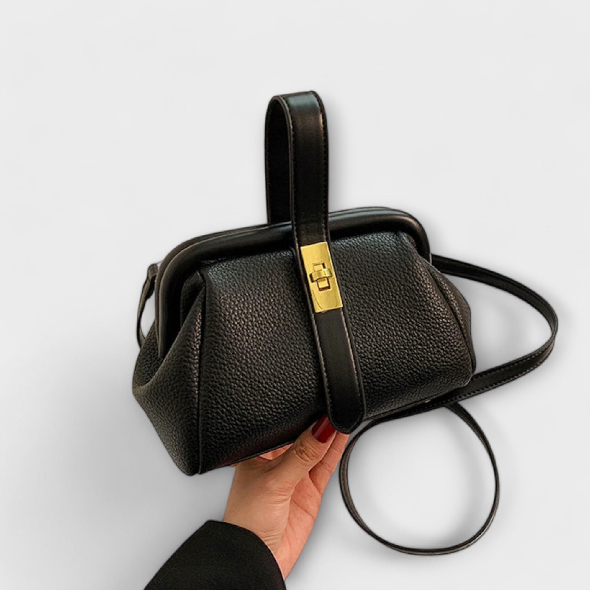 Lora. - Retro-Tasche